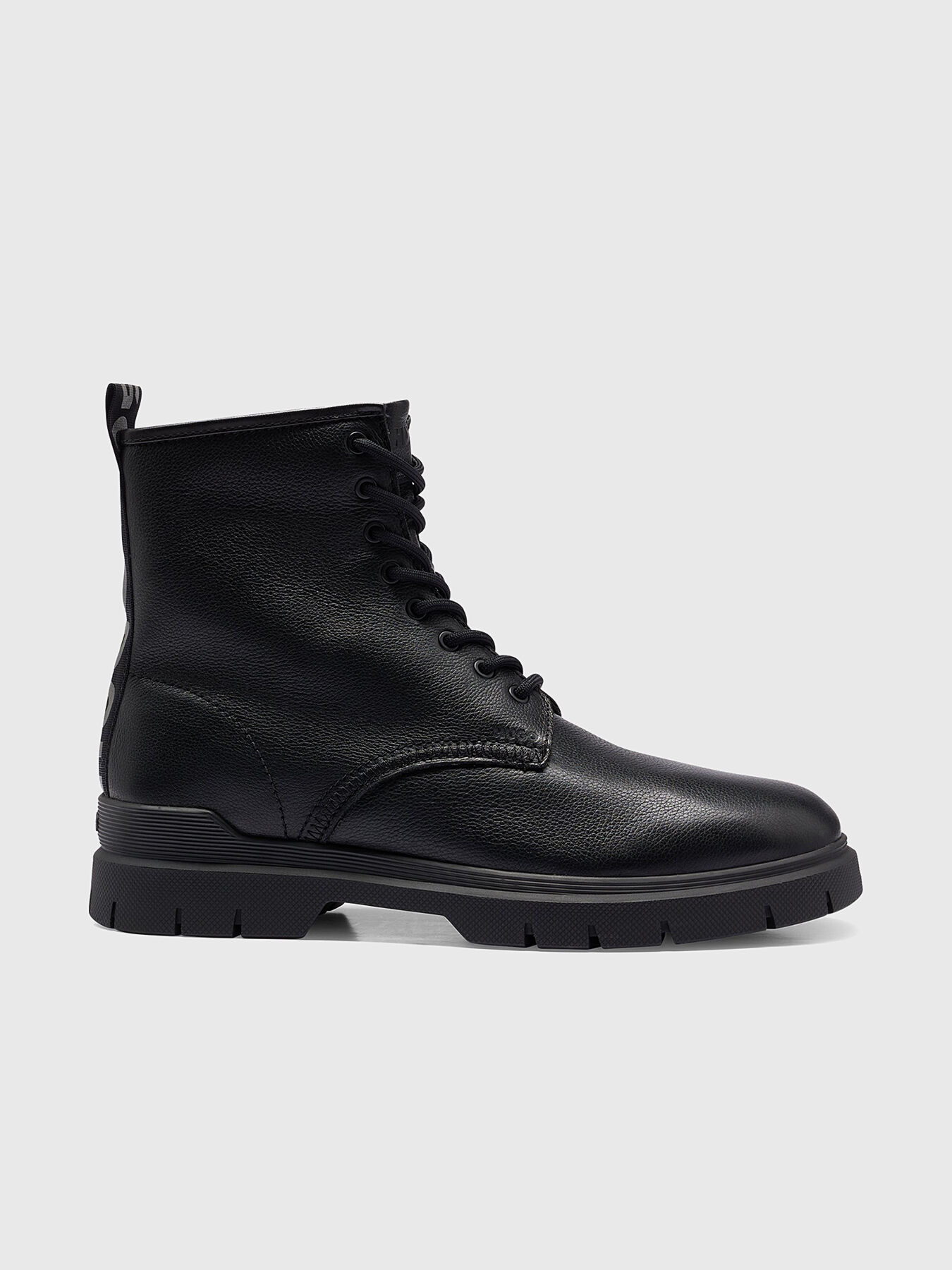 RYAN black leather boots with logo brand HUGO Globalbrandsstore en