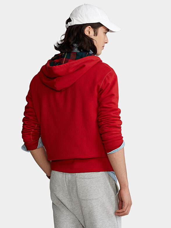 Red sweatshirt - 3