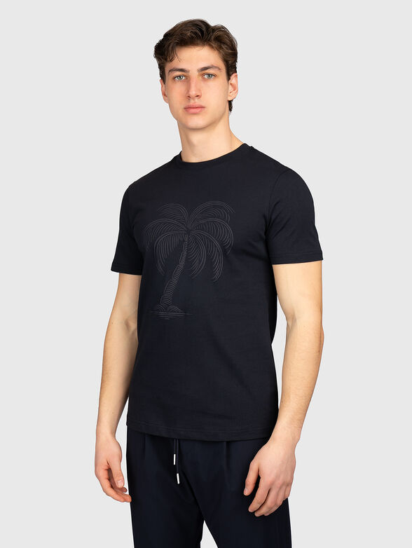 T-shirt with oval neckline - 2