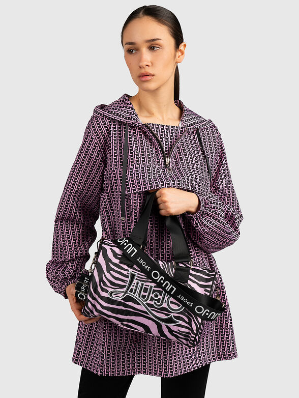 Sports bag with animal print - 3