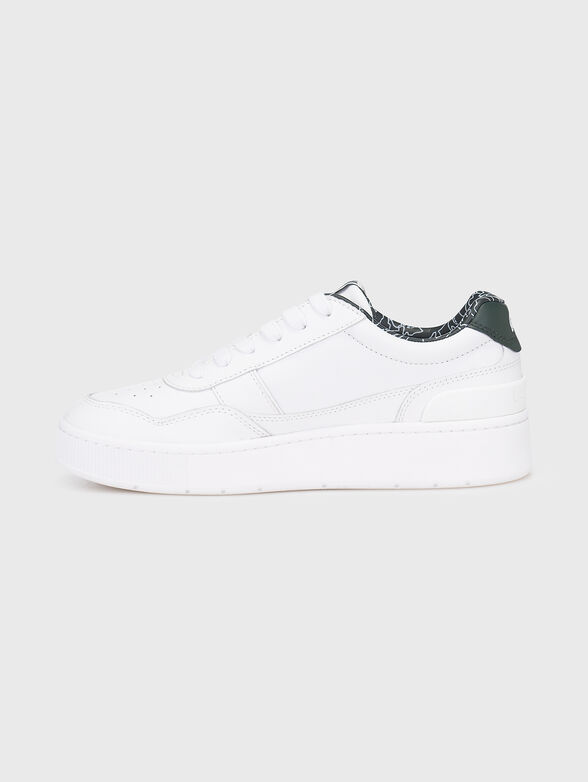 Sports shoes with logo detail - 4