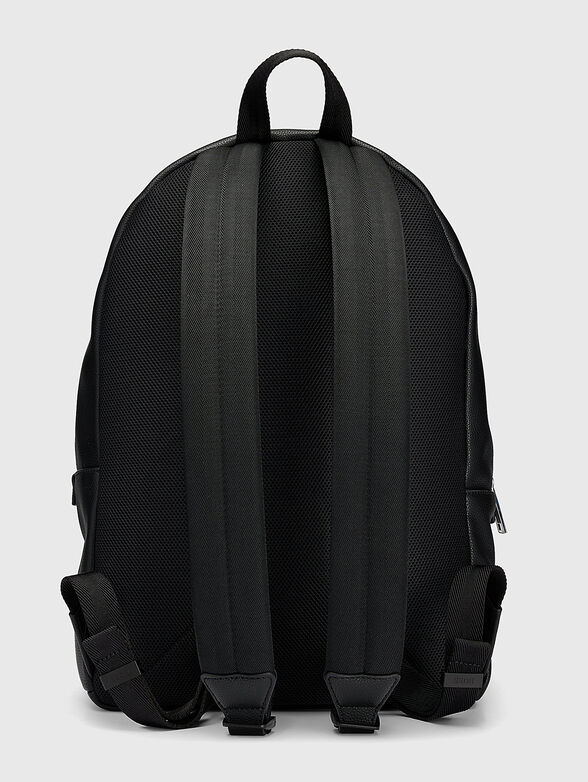 Black backpack with mini logo detail - 3