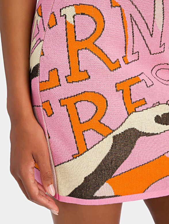 Skirt with a gorgeous print - 6