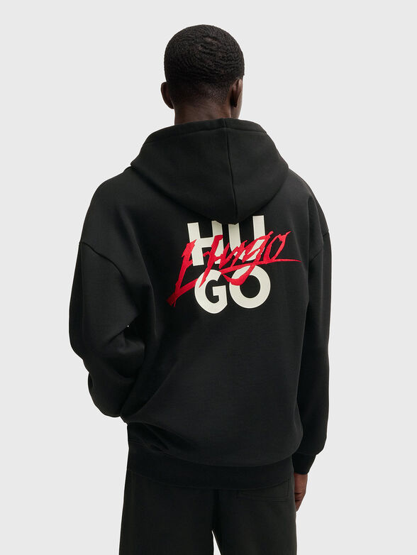 Sweatshirt with accent back - 3