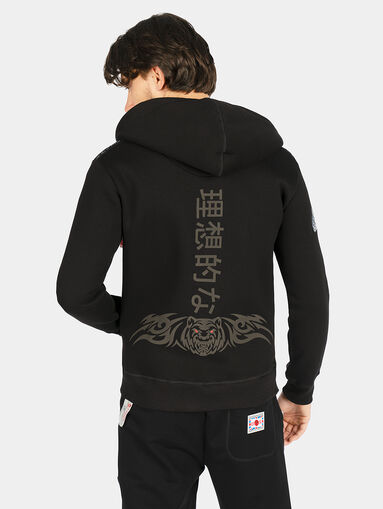 Sweatshirt with zip - 5