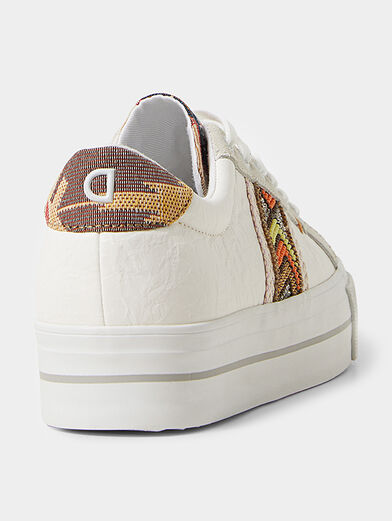 Sneakers with beads - 3