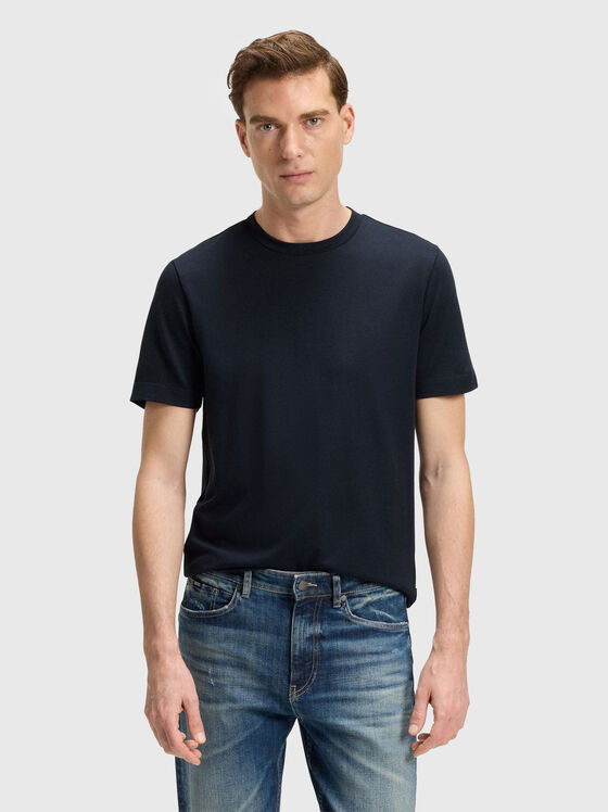 T-shirt in dark blue with oval neckline - 1