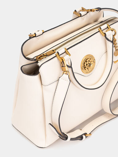 DAYANE Bag with logo pendant - 5