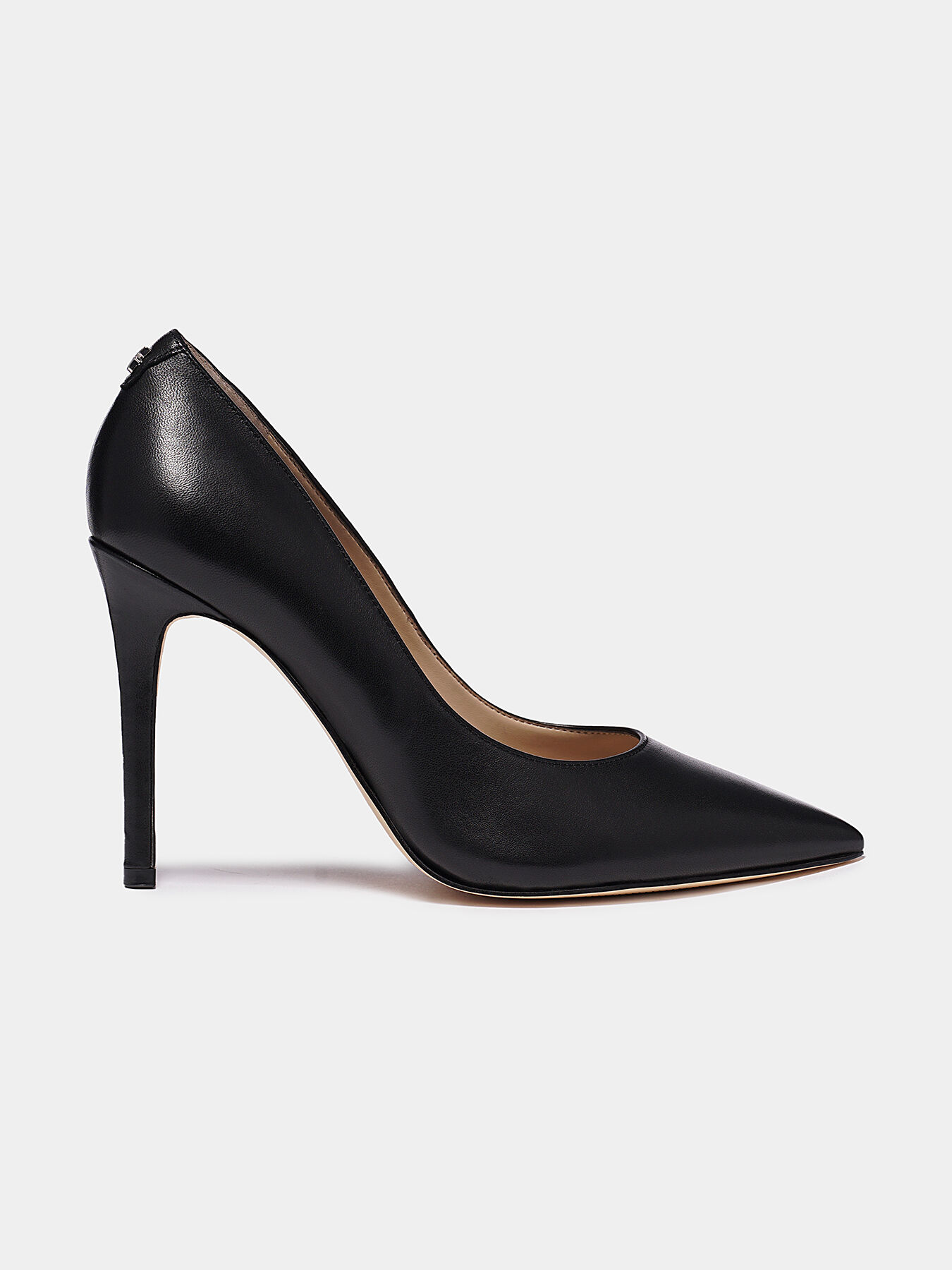 GAVI Genuine leather pumps brand GUESS Globalbrandsstore en