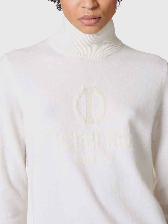 Wool blend sweater with embossed logo - 4