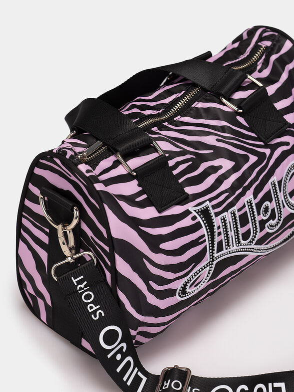 Sports bag with animal print - 6