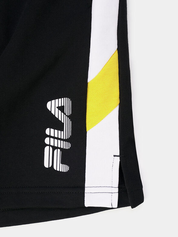 MIO sports shorts - 3