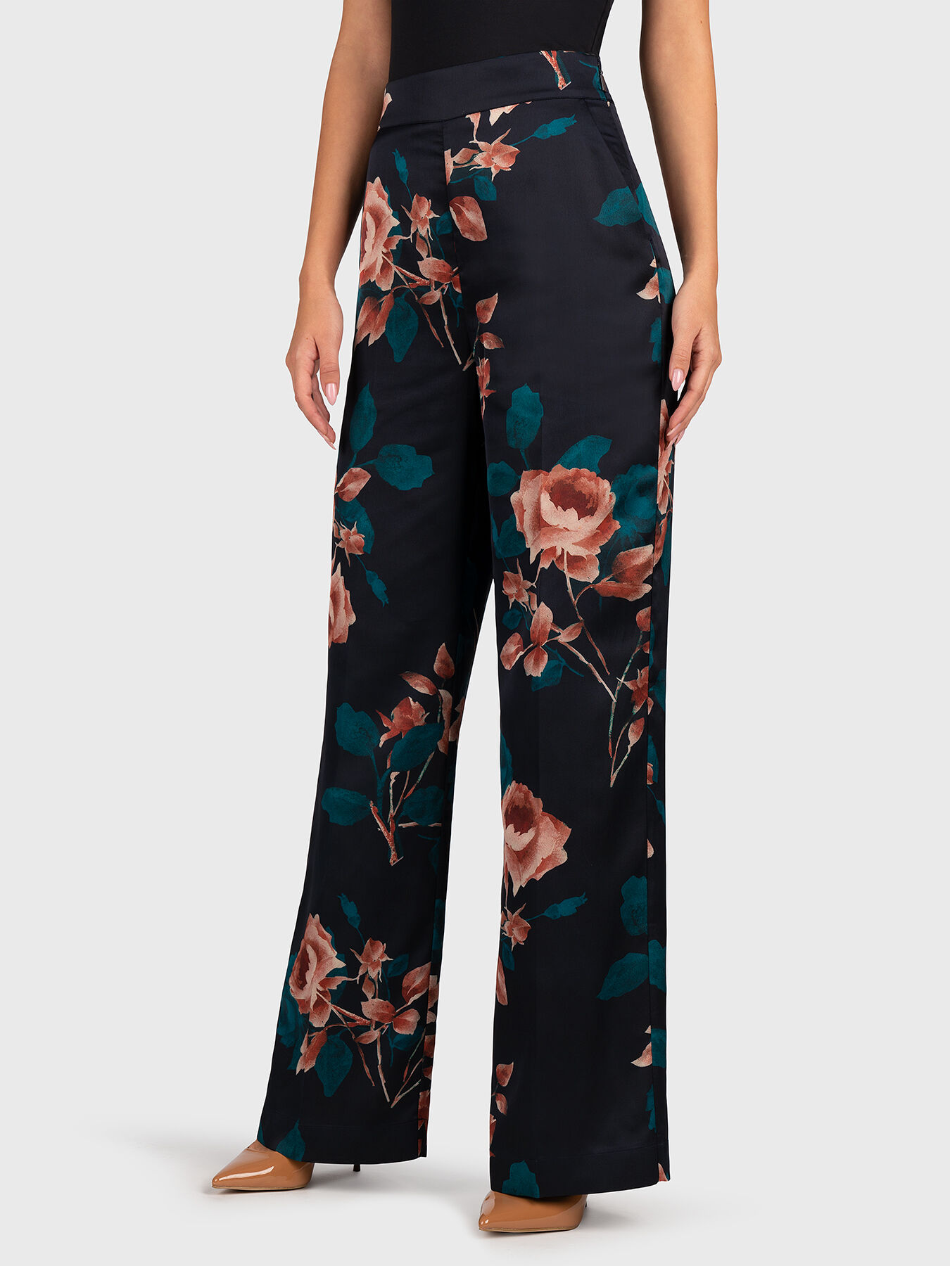 ROSEBUD blue pants with floral print brand Marciano Globalbrandsstore en