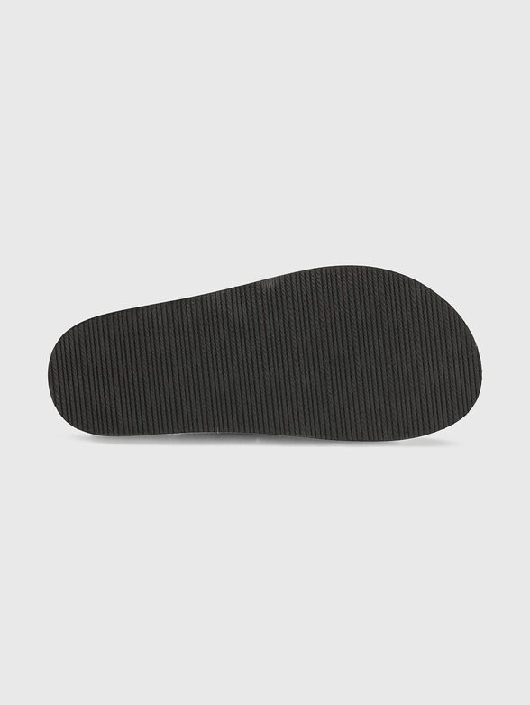 Slippers with golden details - 5