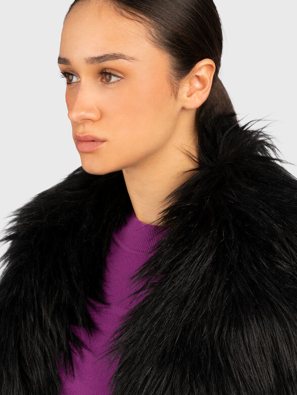 Black eco fur vest  - 4