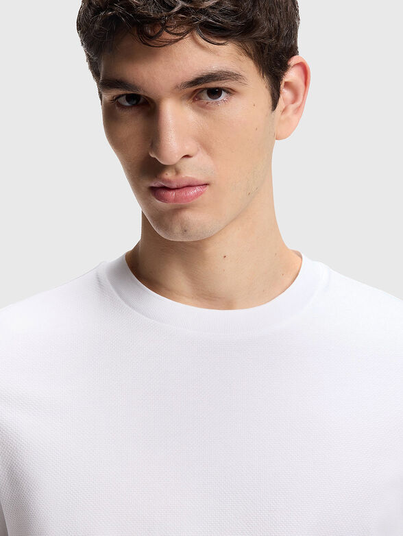 Light purple T-shirt with textured finish - 4