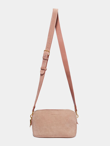 ALPHA Suede bag in pink - 4