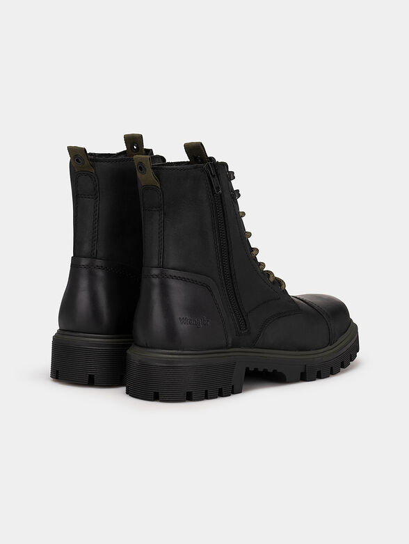 COMBAT black boots with accent laces - 3