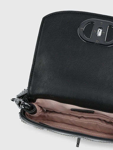 Small bag with eyelets  - 5