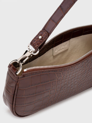 Leather bag with croc effect in brown colour - 5