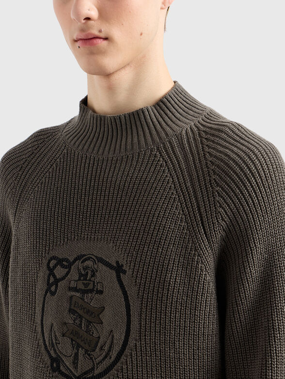 Ribbed sweater with embroidery - 4