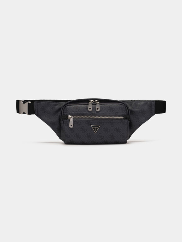Guess Sac à Dos Homme 4G Logo Vezzola Jeans – Noir Élégant, Cuir PU, 30x42x13 Cm, Style Urbain Chic