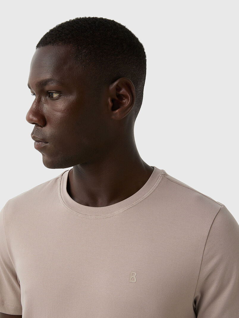 ROC T-shirt with oval neckline in beige - 3