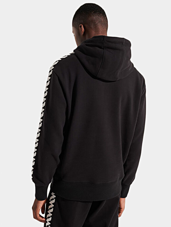 Black sweatshirt with contrast straps - 3