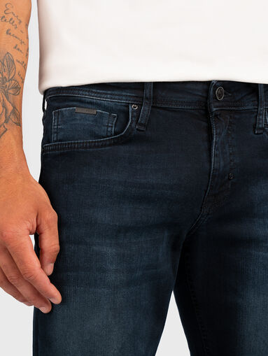 GEEZER jeans with logo patch - 4
