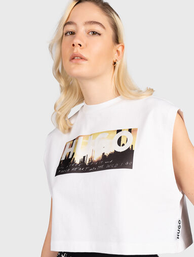 Black top with contrasting print - 5