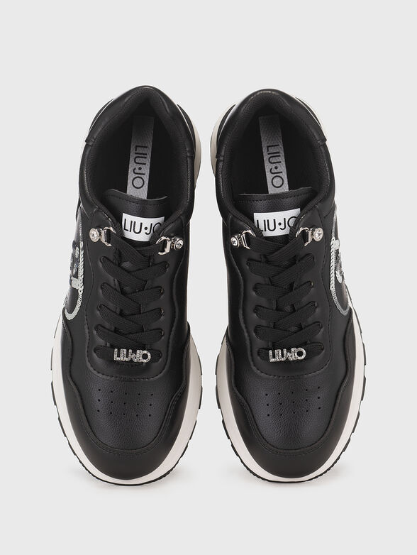 Sneakers with logo details - 6