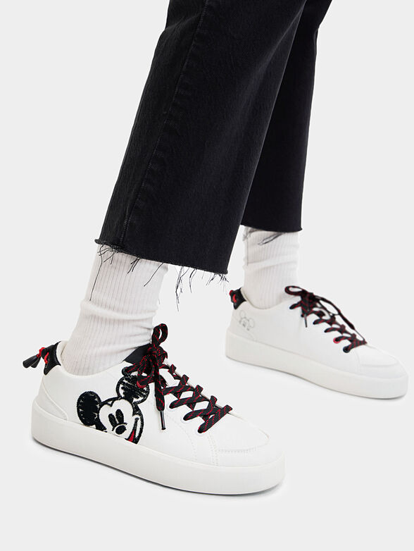 White sports shoes with Mickey Mouse accent - 2