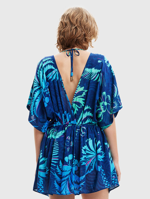 Beach dress with tropical accents - 2