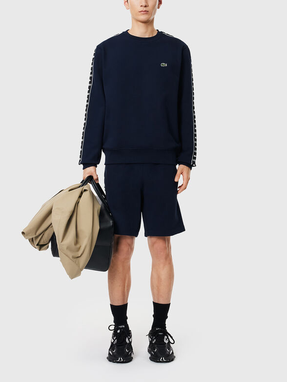 Sweatshirt with contrast stripe  - 2