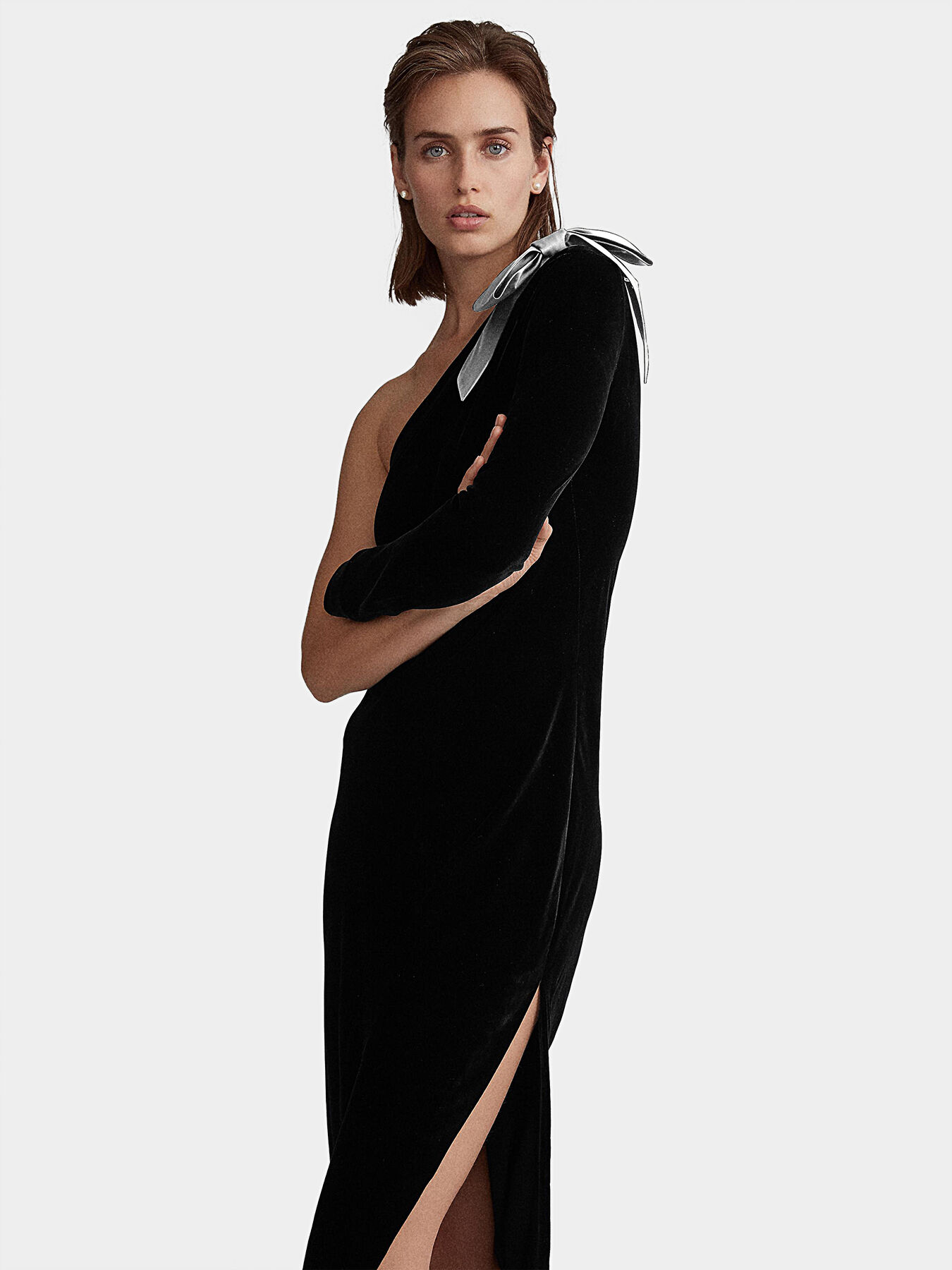 Black velvet dress with silver-colored bow brand POLO RALPH