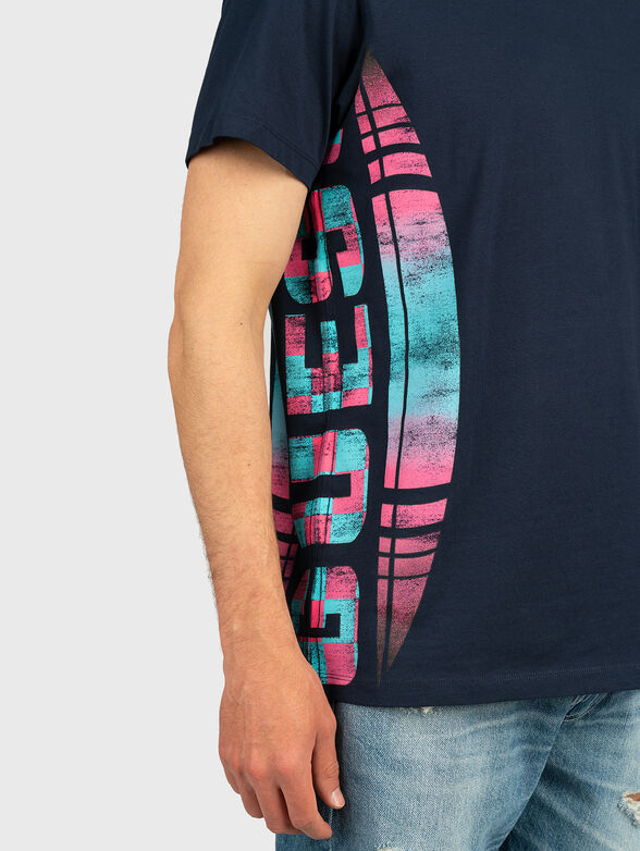 Black t-shirt with print - 2