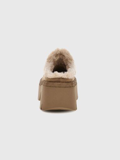 BRIDEEN shoes with triangular logo - 3