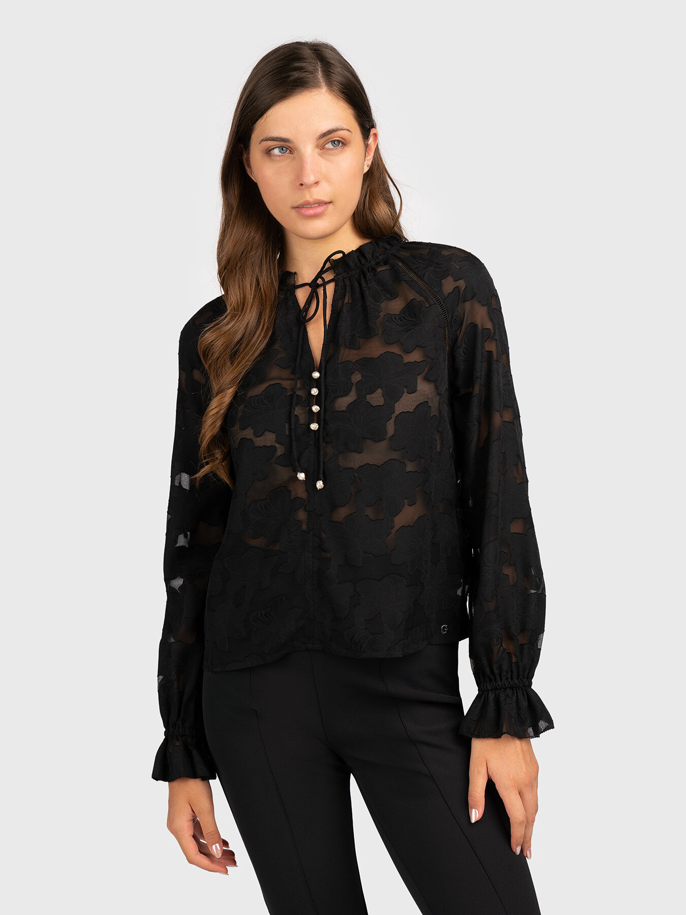 Guess brand shirt 2025