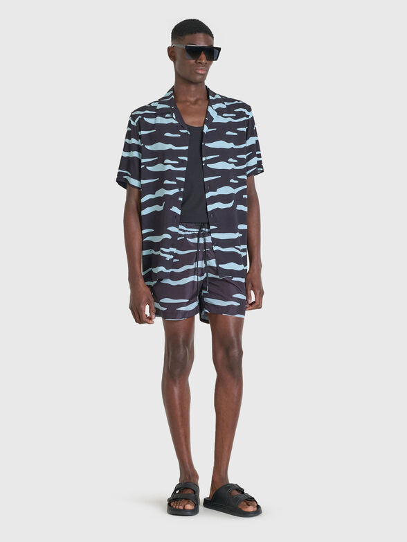 Printed beach shorts - 4