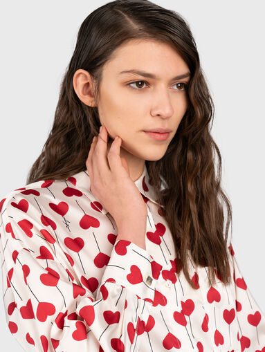 Shirt with hearts print - 4