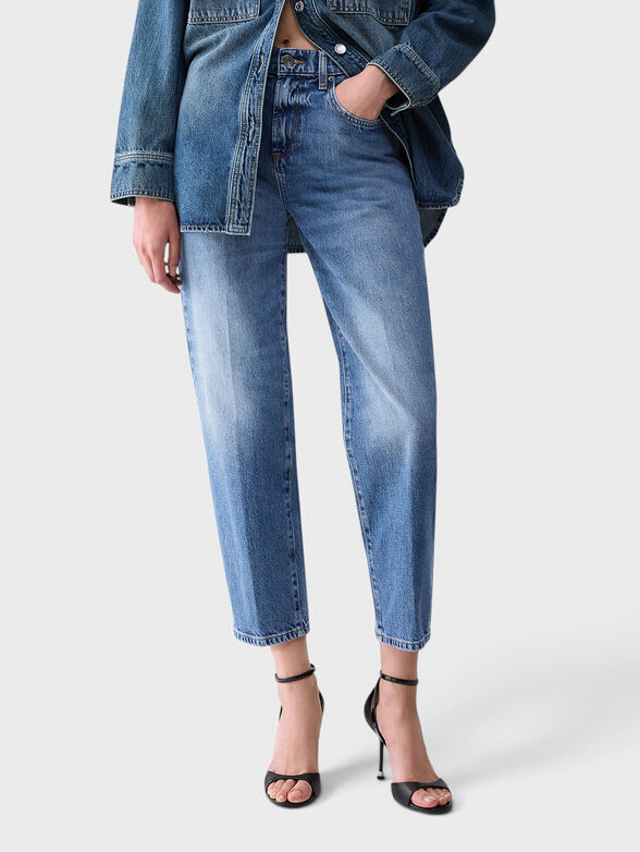 Boyfriend jeans with a faded effect - 1