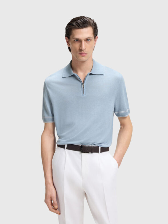 Short-sleeved sweater with a zip on the collar - 1