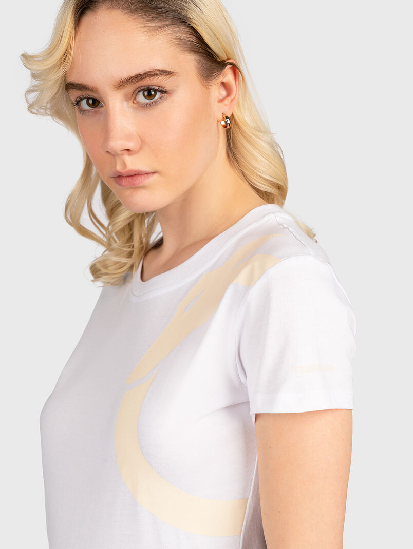 Black T-shirt with contrast print - 3