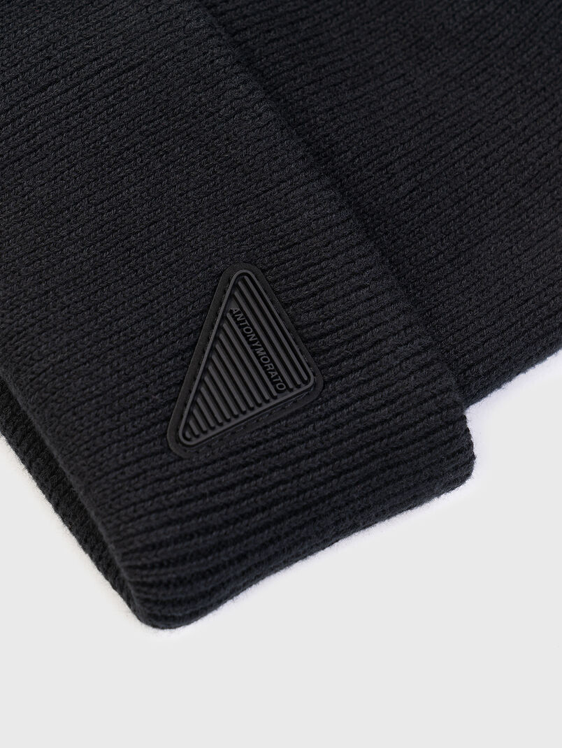 Knitted hat with logo detail - 3