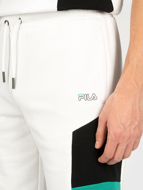 JUDA Shorts in black - 3