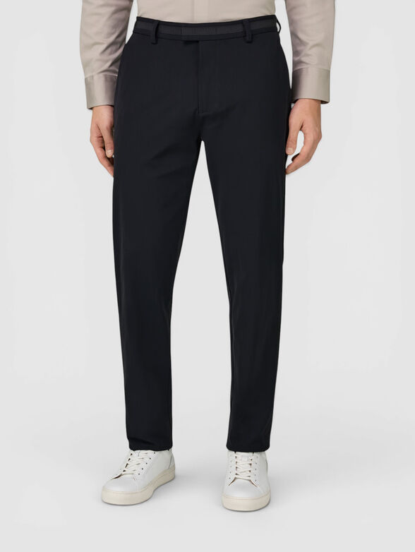 Straight-leg trousers with pockets - 1