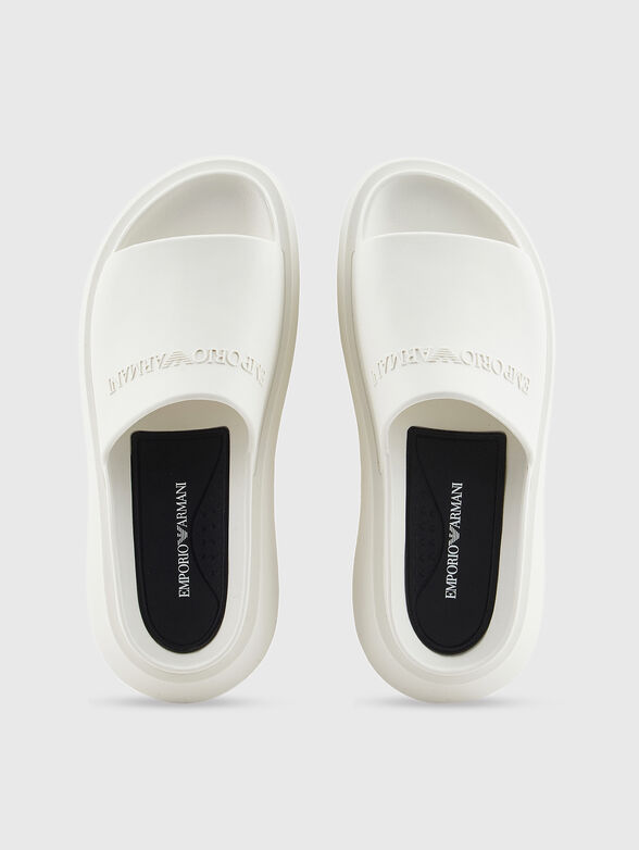 Slippers with logo detail - 5