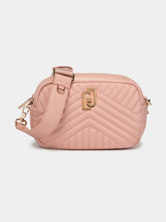Розова кросбоди чанта със златисто лого - 1