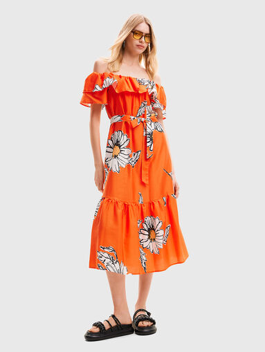 Black dress with floral print - 5