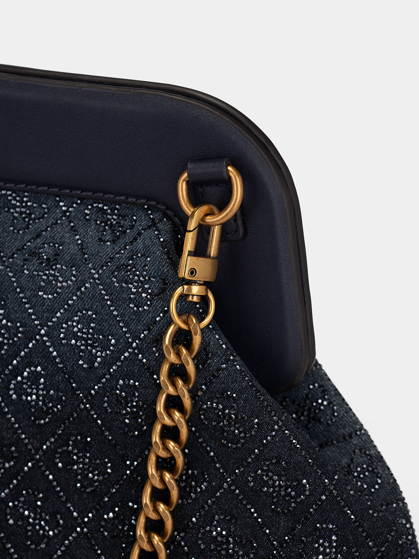 クラッチバッグ HINNOMINATE FW22 CLUTCH BAG WITH LOGO (HNAW73_BIANCOBURRO) SICILIA clutch bag with 4G rhinestone logo brand GUESS